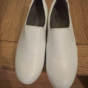 Life stride work shoes slip on